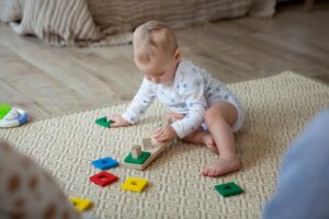 Busy Board DIY : comment fabriquer le vôtre (guide pas-à-pas)